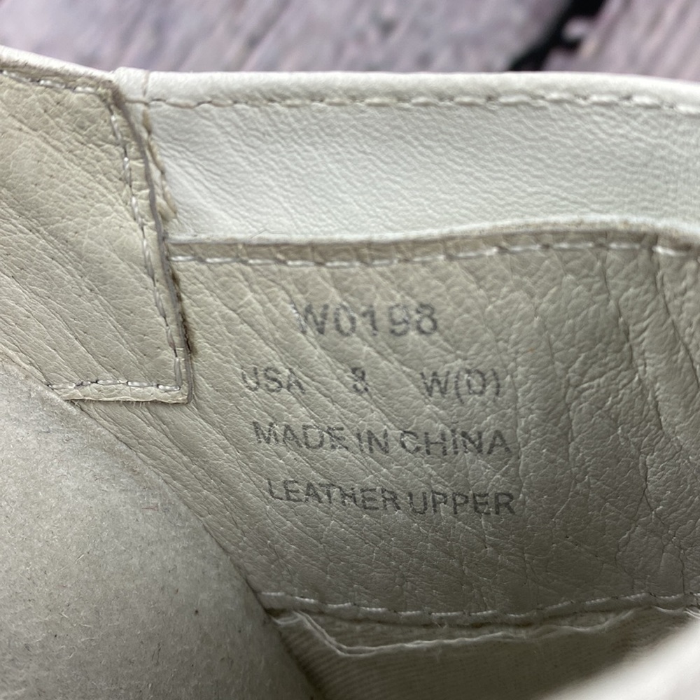 PROPET White Leather Slip On Mules - Picture 11 of 17